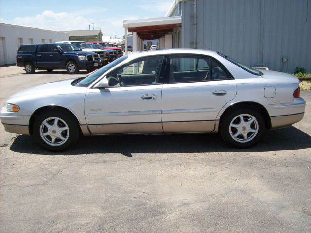 Buick REGAL 2001 photo 3