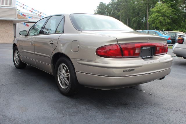 Buick REGAL 2001 photo 2