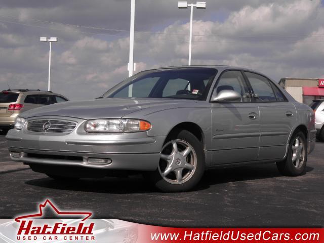 Buick REGAL 2001 photo 1