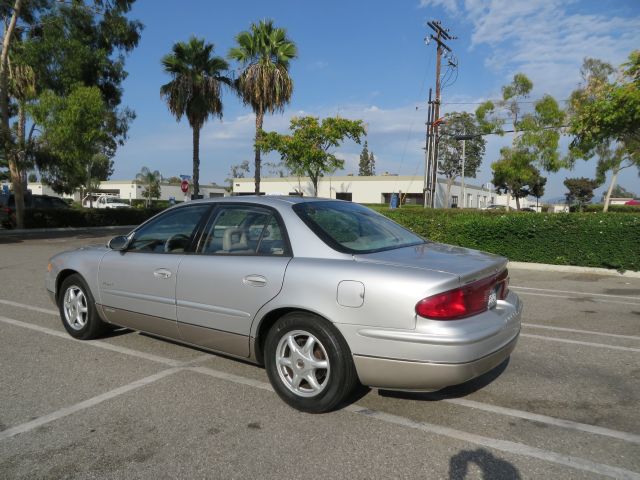 Buick REGAL 2001 photo 2