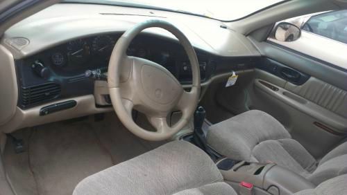 Buick REGAL 2002 photo 2