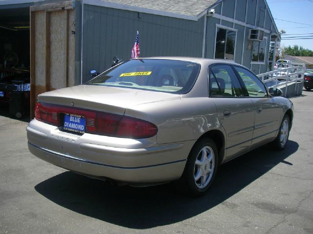 Buick REGAL 2002 photo 2