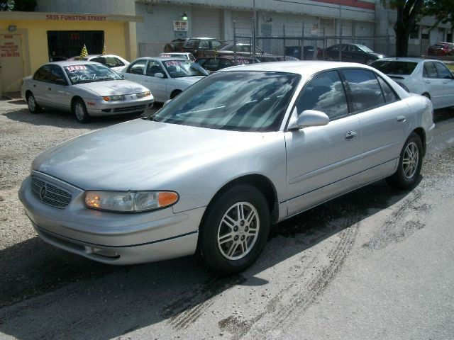 Buick REGAL 2003 photo 1