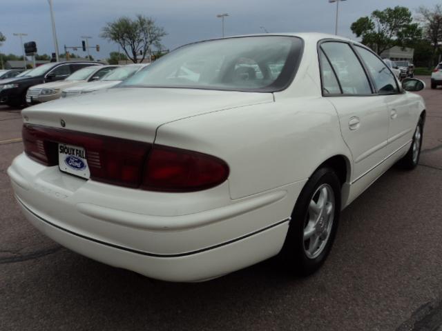 Buick REGAL 2004 photo 8