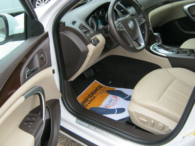 Buick REGAL 2011 photo 8