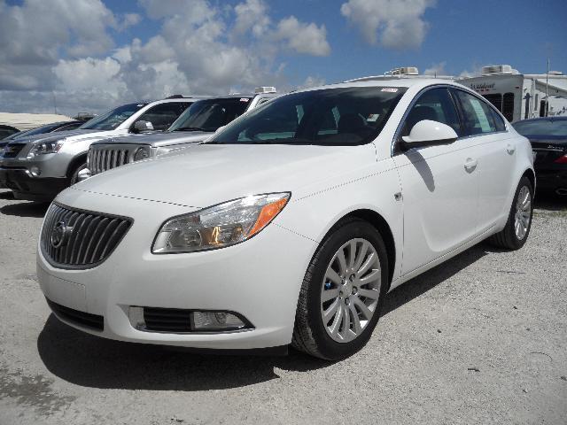 Buick REGAL 2011 photo 3