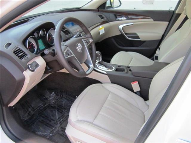 Buick REGAL 2012 photo 0