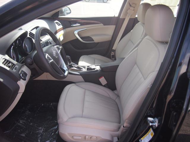 Buick REGAL 2013 photo 3