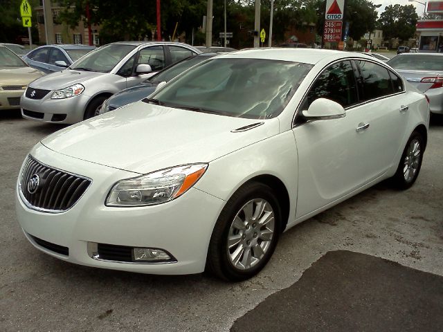 Buick REGAL 2013 photo 2