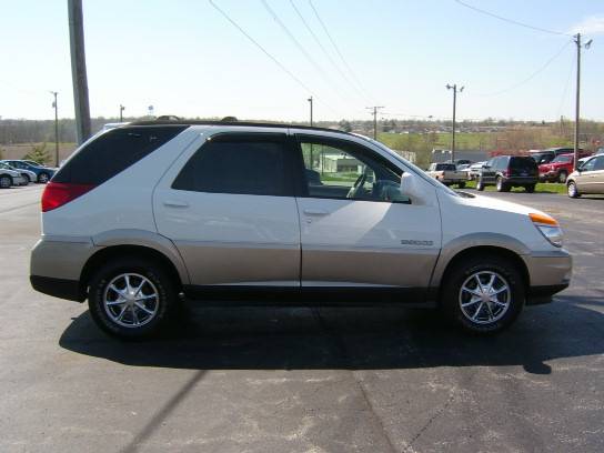 Buick Rendezvous 2002 photo 3