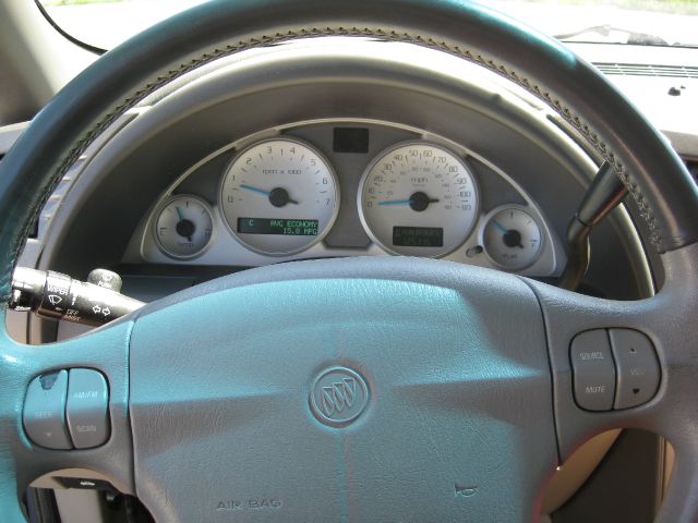 Buick Rendezvous 2002 photo 2