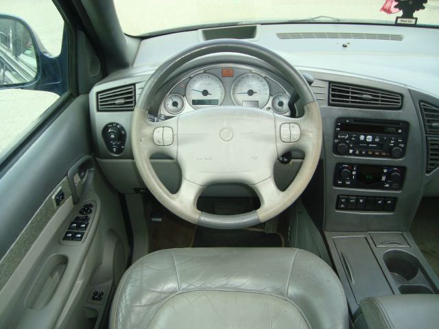 Buick Rendezvous 2002 photo 1