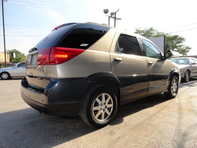 Buick Rendezvous 2002 photo 2