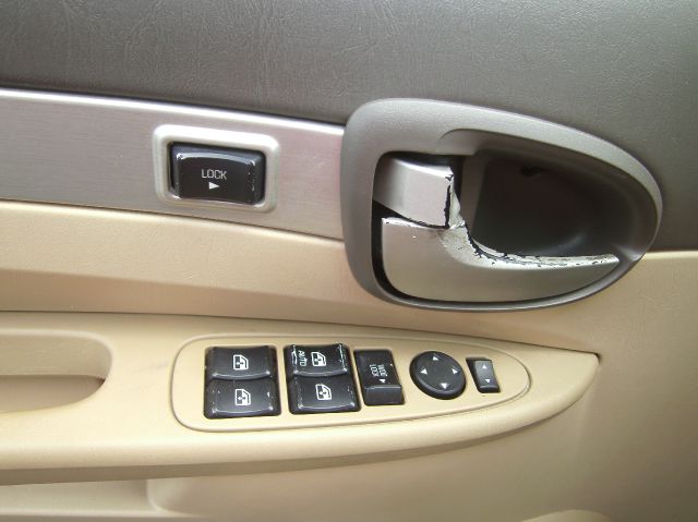 Buick Rendezvous 2003 photo 2