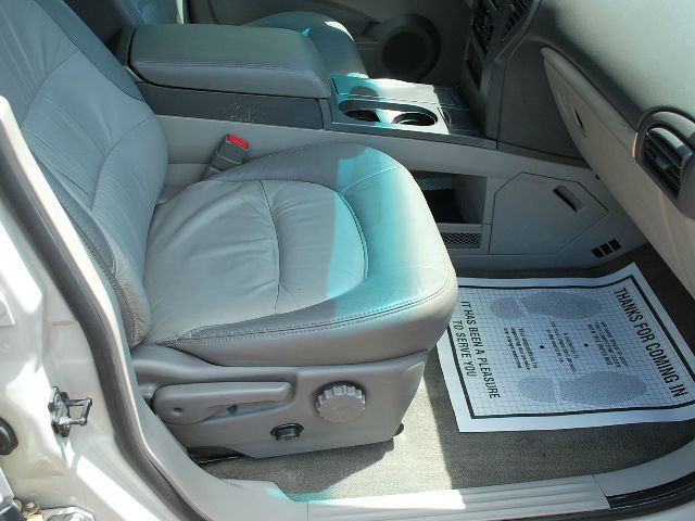 Buick Rendezvous 2003 photo 1