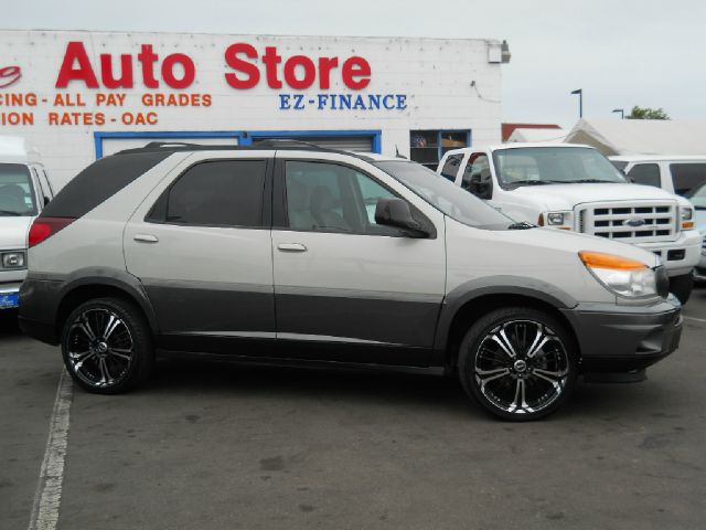 Buick Rendezvous 2004 photo 1