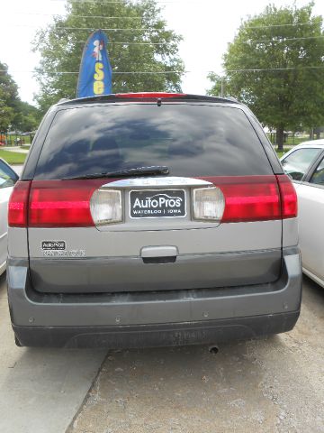 Buick Rendezvous 2004 photo 2