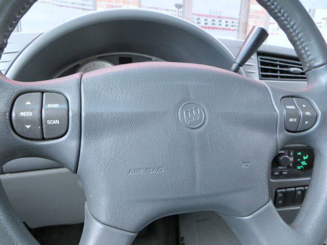 Buick Rendezvous 2004 photo 1