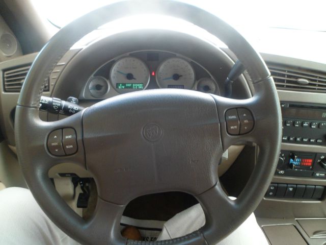 Buick Rendezvous 2004 photo 1