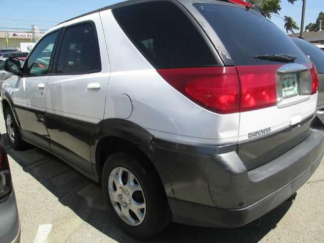 Buick Rendezvous 2004 photo 2