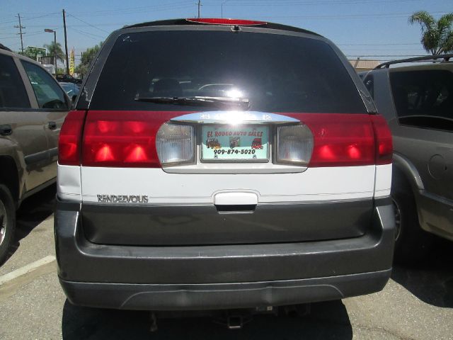 Buick Rendezvous 2004 photo 3