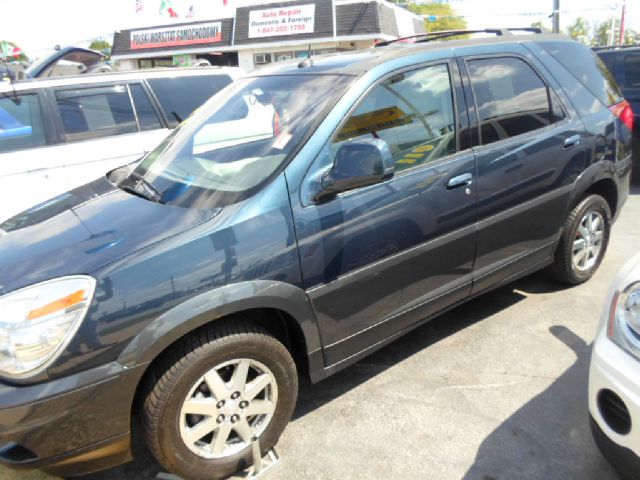 Buick Rendezvous 2004 photo 2