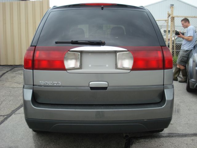 Buick Rendezvous 4dr Sdn 3.2L Quattro SUV