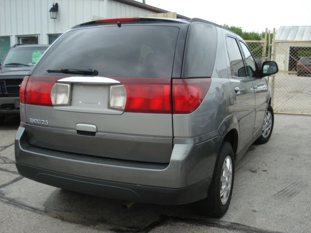 Buick Rendezvous 2004 photo 2