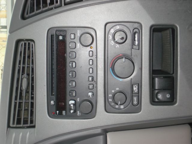 Buick Rendezvous 2004 photo 8