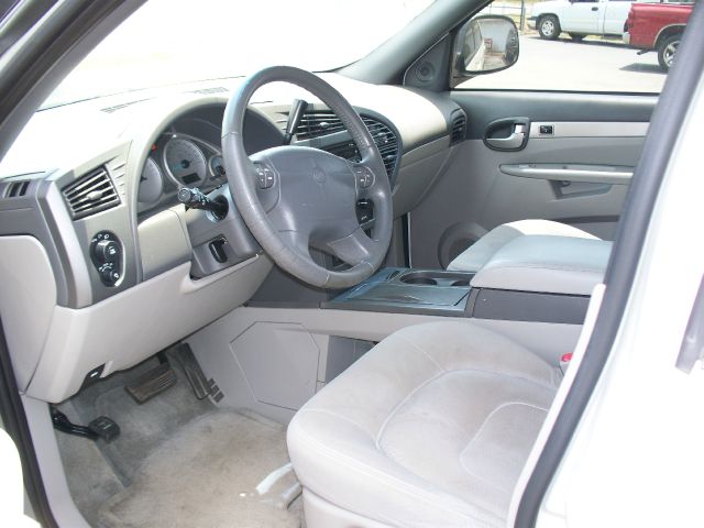 Buick Rendezvous 2004 photo 2