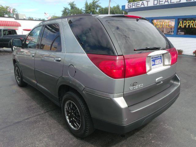 Buick Rendezvous 2004 photo 3