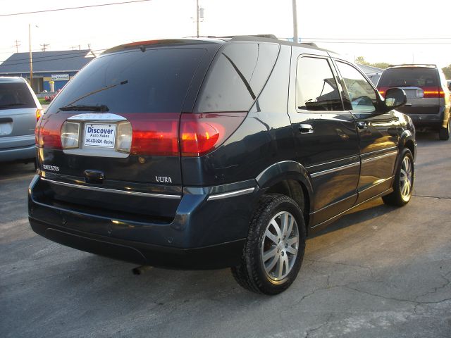 Buick Rendezvous 2004 photo 2