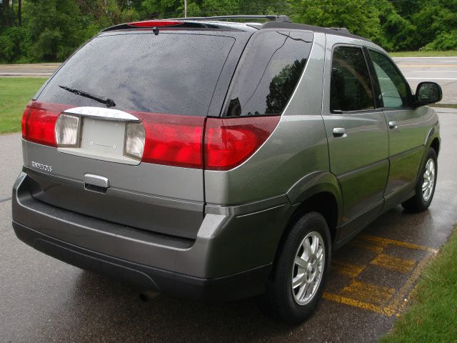 Buick Rendezvous 2004 photo 1