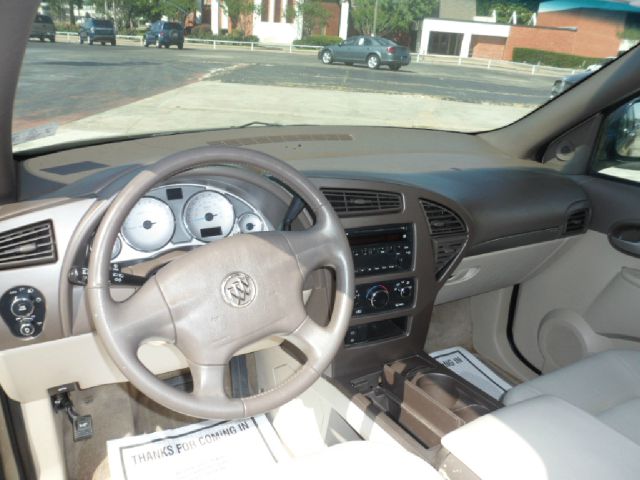 Buick Rendezvous 2005 photo 2