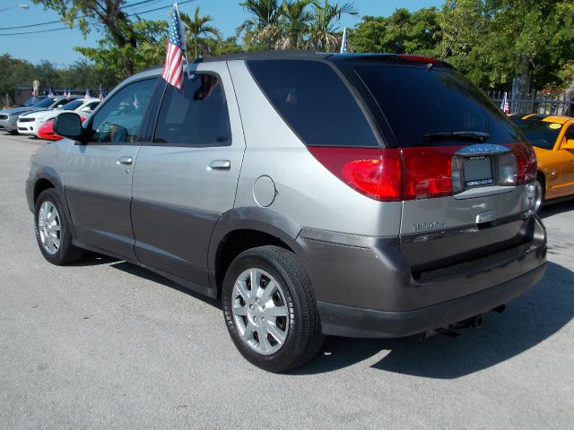 Buick Rendezvous GS 460 Sedan 4D SUV