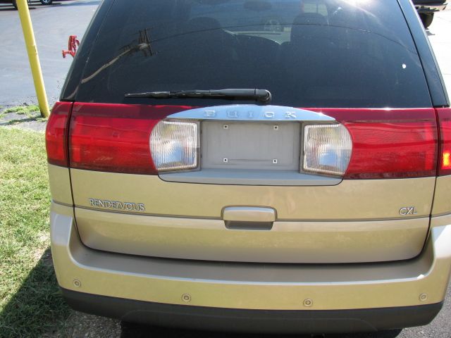 Buick Rendezvous 2006 photo 1