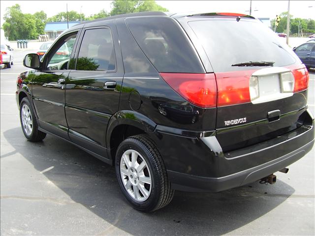 Buick Rendezvous 2006 photo 2