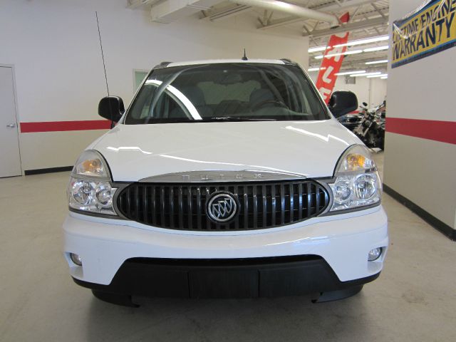 Buick Rendezvous GS 460 Sedan 4D SUV