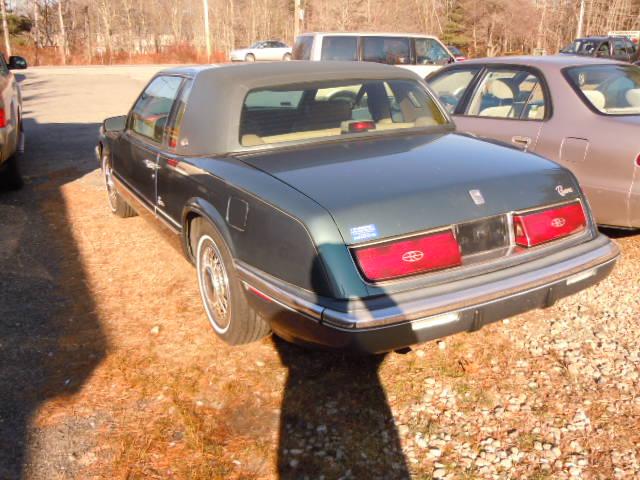 Buick Riviera 1992 photo 1