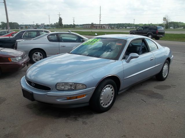 Buick Riviera 1995 photo 4