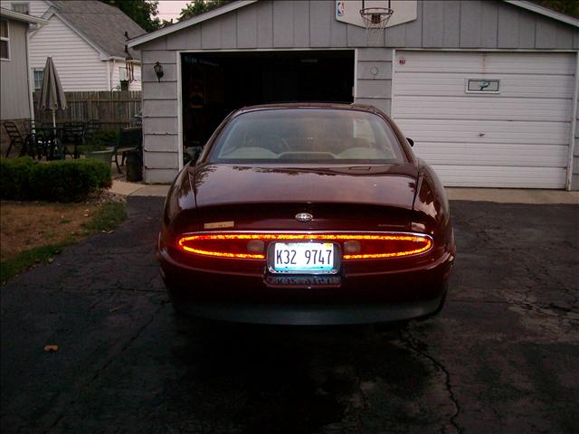 Buick Riviera 1998 photo 3