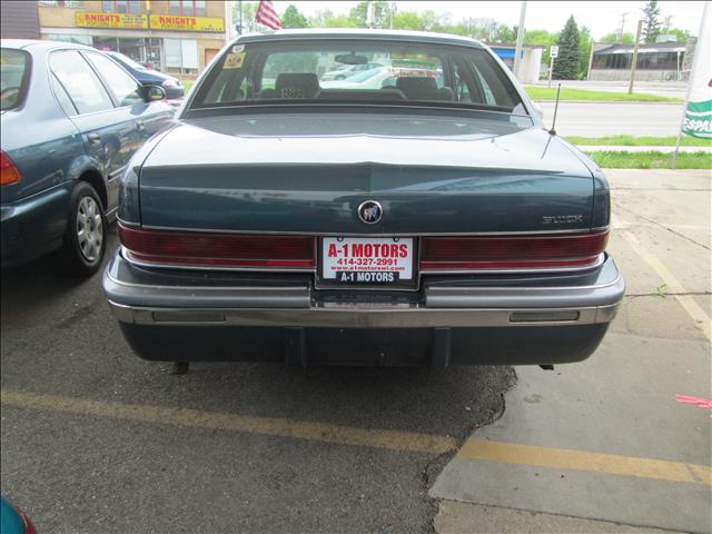 Buick Roadmaster 1994 photo 2