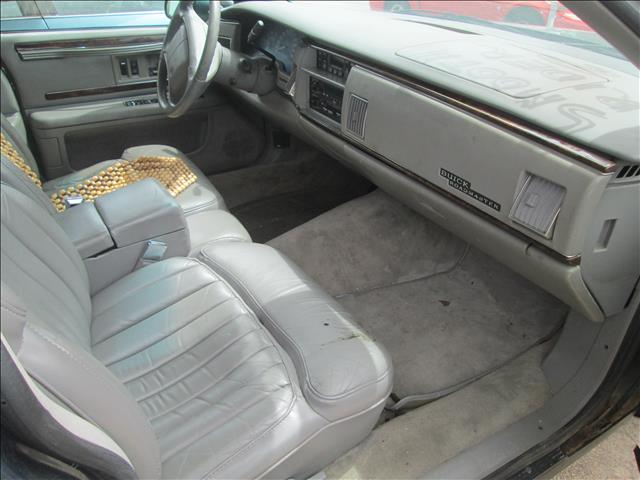 Buick Roadmaster 1994 photo 4