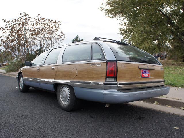 Buick Roadmaster 1996 photo 2