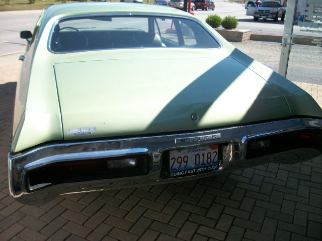 Buick Skylark 1972 photo 1