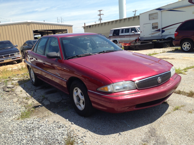 Buick Skylark 1996 photo 2