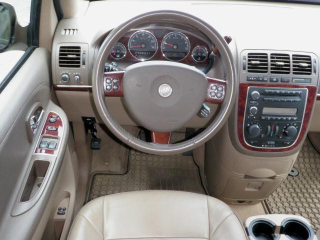 Buick Terraza 2005 photo 5