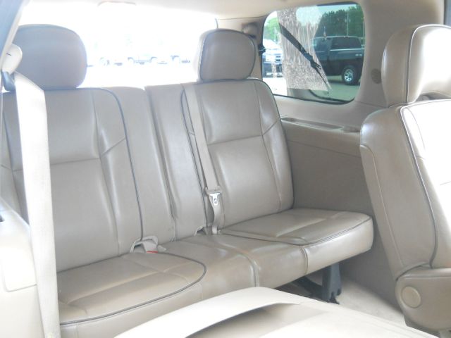 Buick Terraza 2005 photo 2