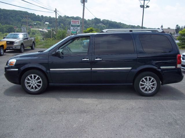 Buick Terraza 2005 photo 1