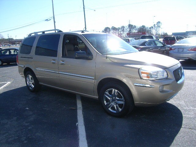 Buick Terraza 2005 photo 3